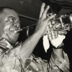 Apple TV+ presenta: “Louis Armstrong’s Black & Blues”